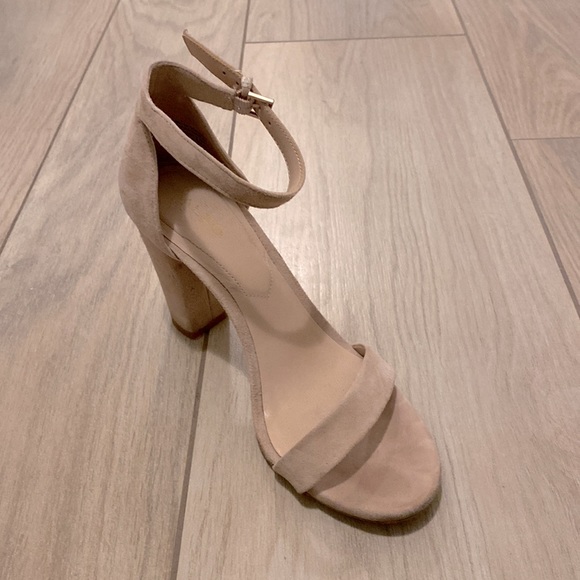 Aldo heels - Picture 2 of 2